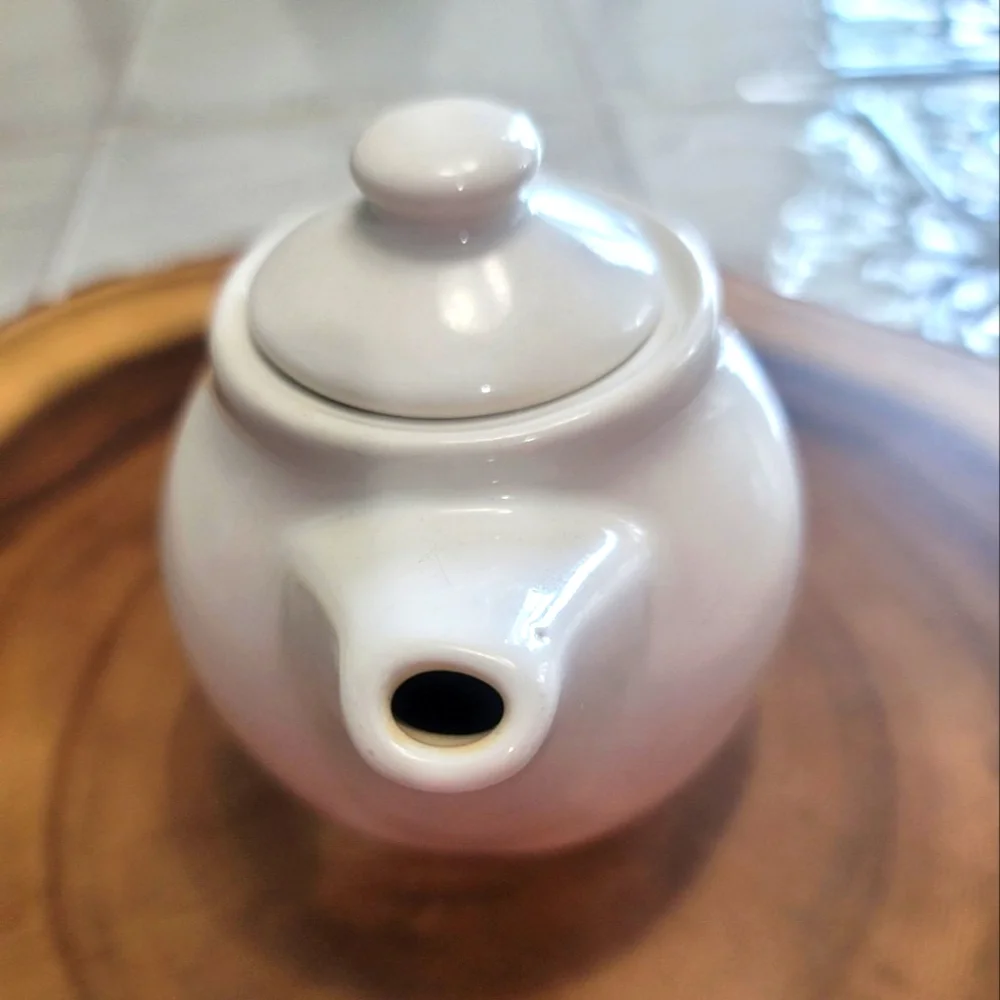 Mini Tea Pot - Picture 6 of 8